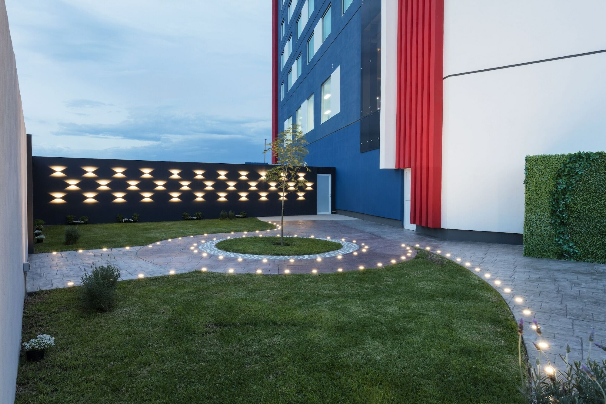 Hilton Garden Inn Salamanca Exterior foto